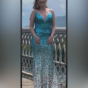 Elegant Blue Sequin Dress